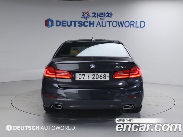 BMW 5-Series 520d M Sport package