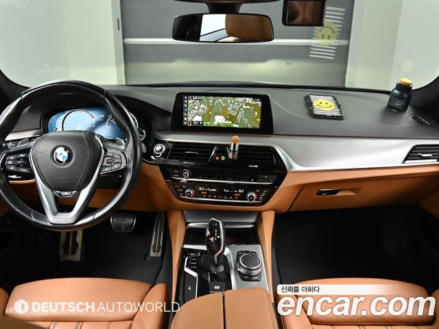 BMW 5-Series 520d M Sport package