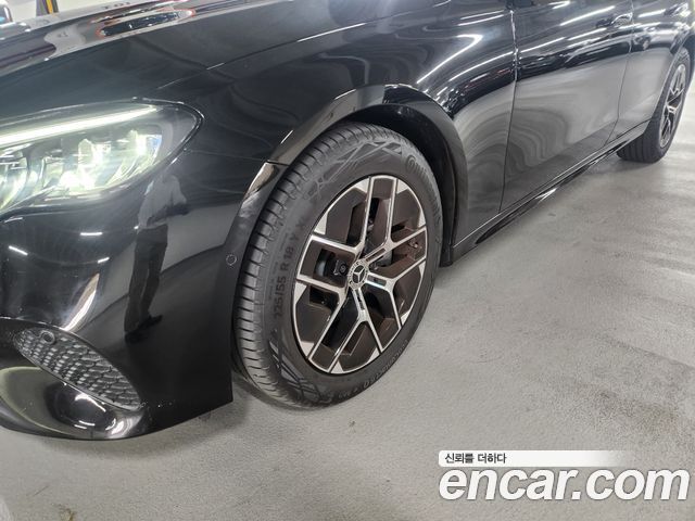Mercedes-Benz E-Class E200 Avantgarde