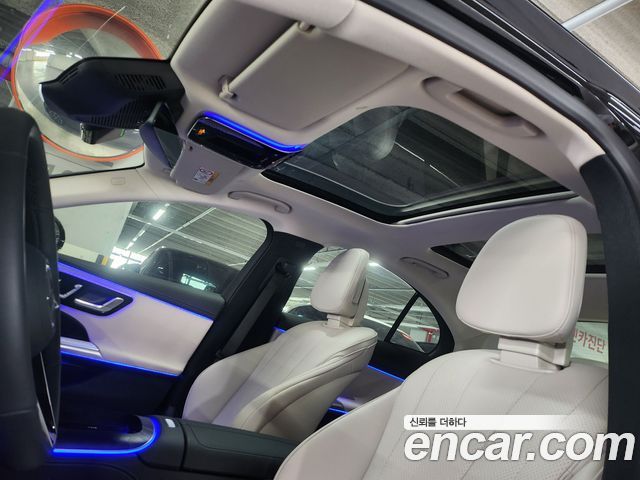 Mercedes-Benz E-Class E200 Avantgarde