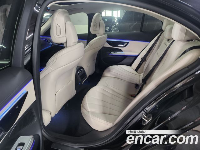 Mercedes-Benz E-Class E200 Avantgarde