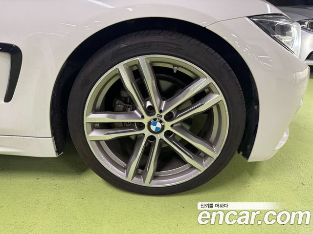 BMW 4-Series 420i M Sport Coupe