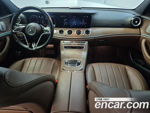 Mercedes-Benz E-Class E300e 4MATIC Exclusive
