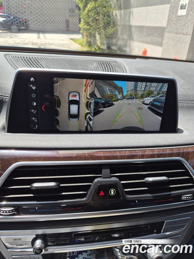BMW 7-Series 730Ld xDrive