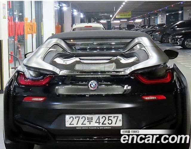 BMW i8 Roadster