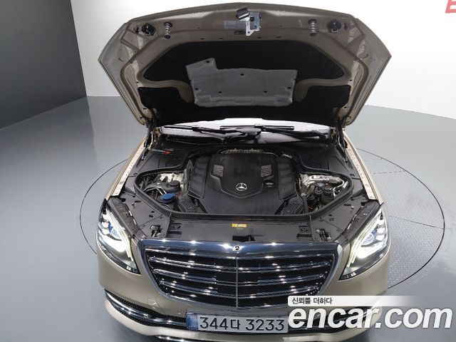 Mercedes-Benz S-Class S560L 4MATIC