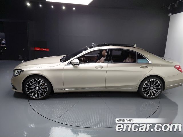 Mercedes-Benz S-Class S560L 4MATIC