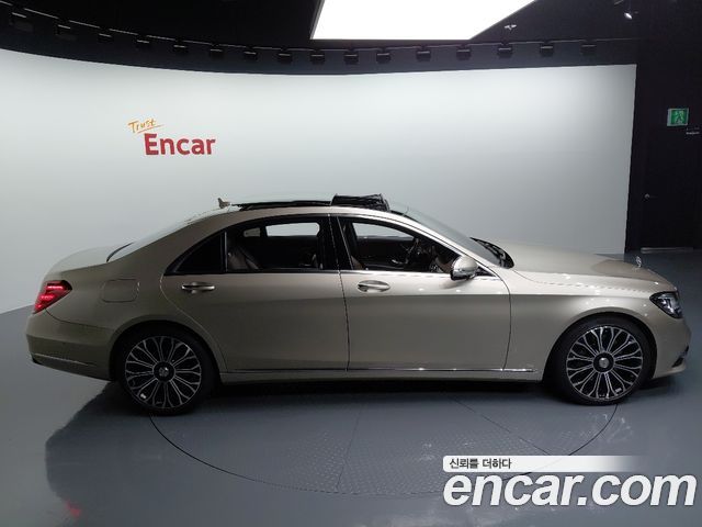 Mercedes-Benz S-Class S560L 4MATIC