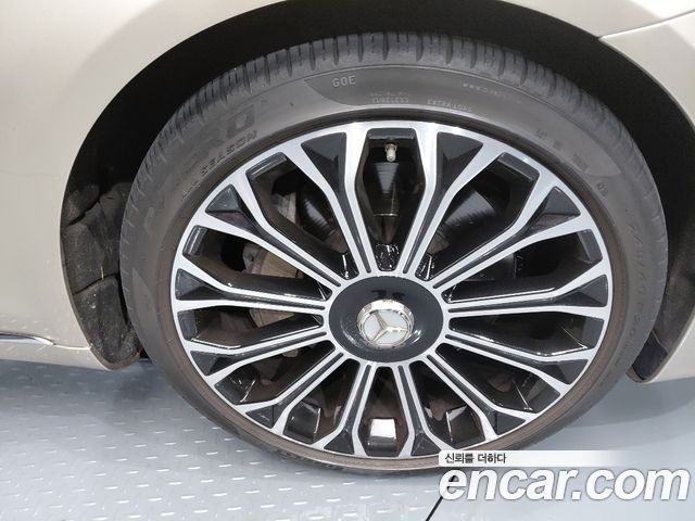 Mercedes-Benz S-Class S560L 4MATIC