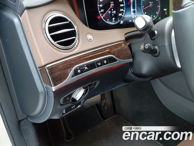 Mercedes-Benz S-Class S560L 4MATIC