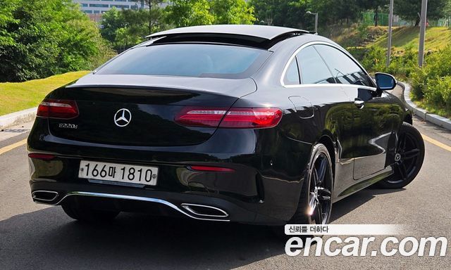 Mercedes-Benz E-Class E220d Coupe