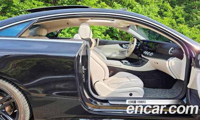 Mercedes-Benz E-Class E220d Coupe