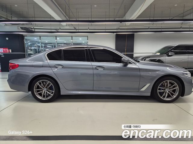 BMW 5-Series 530i xDrive M Sport Package Plus