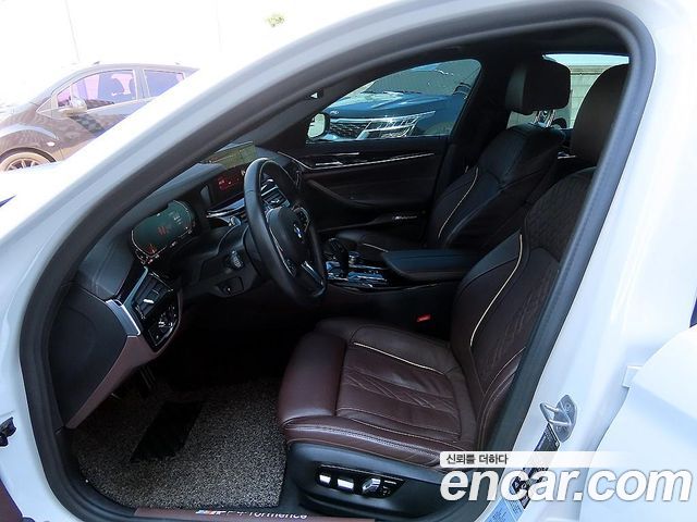 BMW 5-Series 523d xDrive M Sport