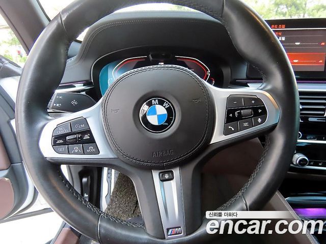 BMW 5-Series 523d xDrive M Sport