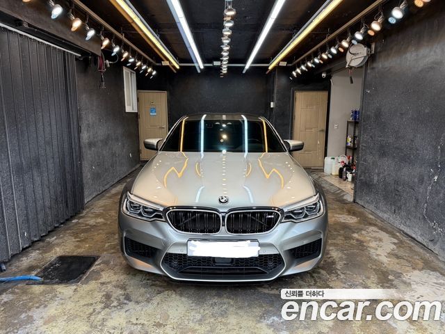 BMW M5 M5 Sedan