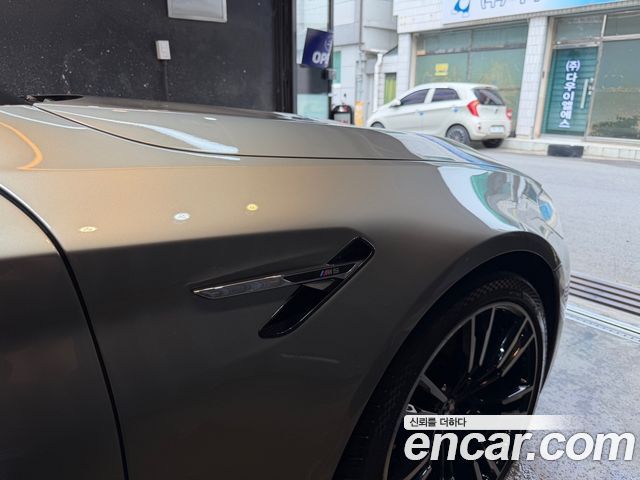 BMW M5 M5 Sedan