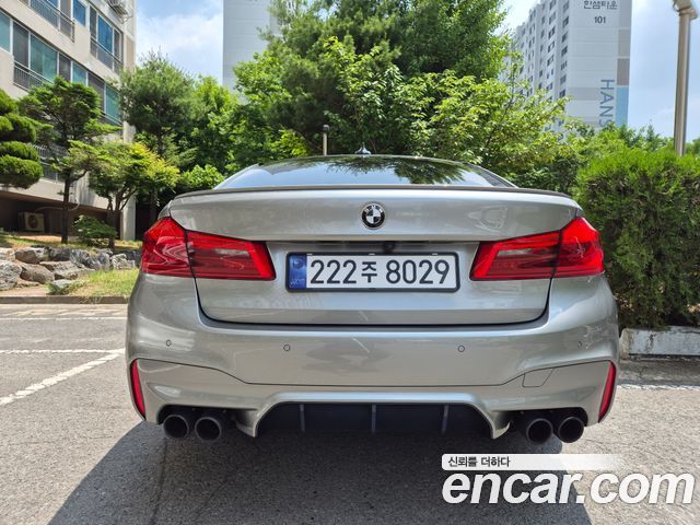 BMW M5 M5 Sedan