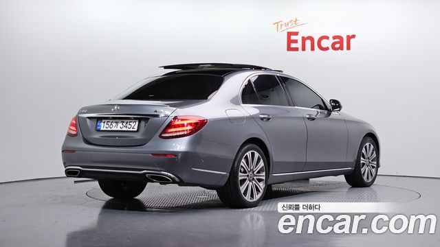 Mercedes-Benz E-Class E450 4MATIC Exclusive