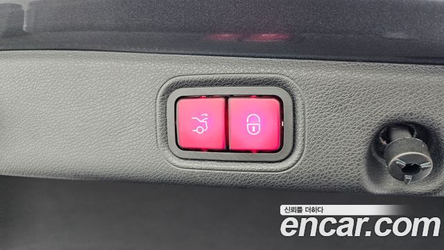 Mercedes-Benz E-Class E450 4MATIC Exclusive