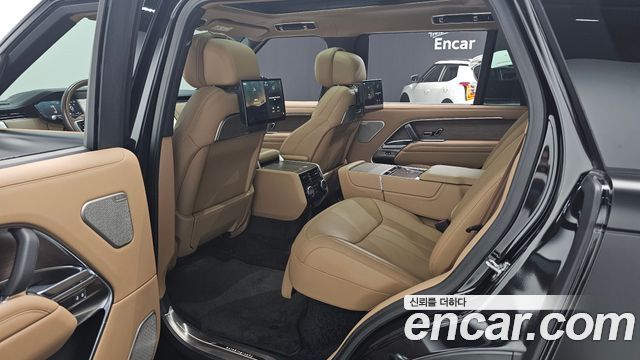 Land Rover Range Rover P530 Autobiography Long Wheel Base