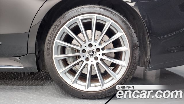 Mercedes-Benz S-Class S500L 4MATIC
