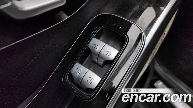 Mercedes-Benz S-Class S500L 4MATIC
