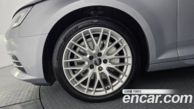 Audi A4 35 TDI Quattro Premium