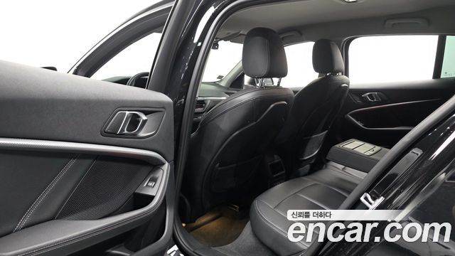 BMW 1-Series 120i Advantage