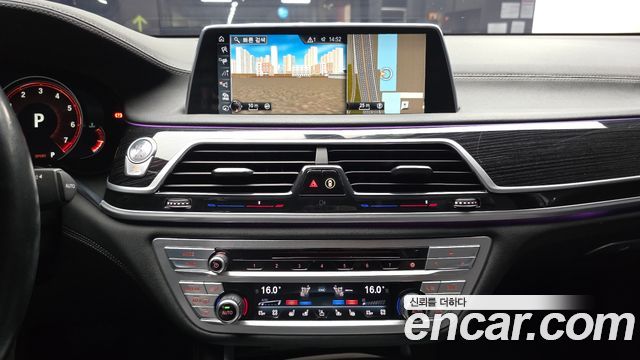 BMW 7-Series 740Li xDrive M Sport Package