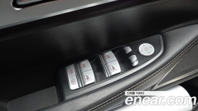 BMW 7-Series 740Li xDrive M Sport Package