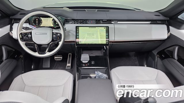 Land Rover Range Rover Sport P550E Dynamic HSE