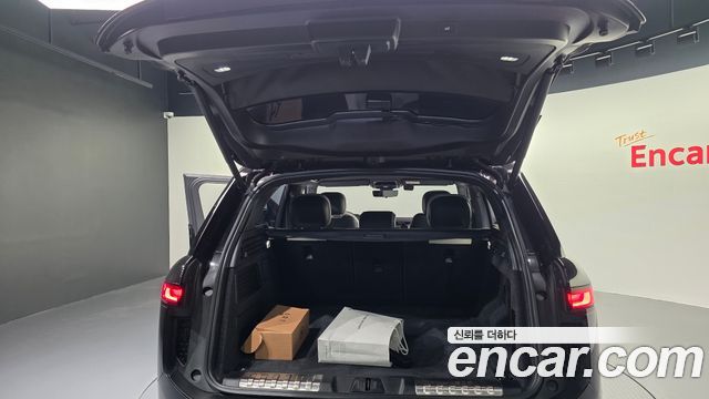 Land Rover Range Rover Sport P550E Dynamic HSE