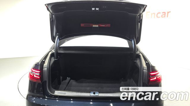 Audi A8 55 TFSI Quattro LWB