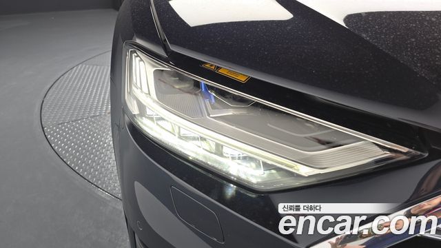 Audi A8 55 TFSI Quattro LWB
