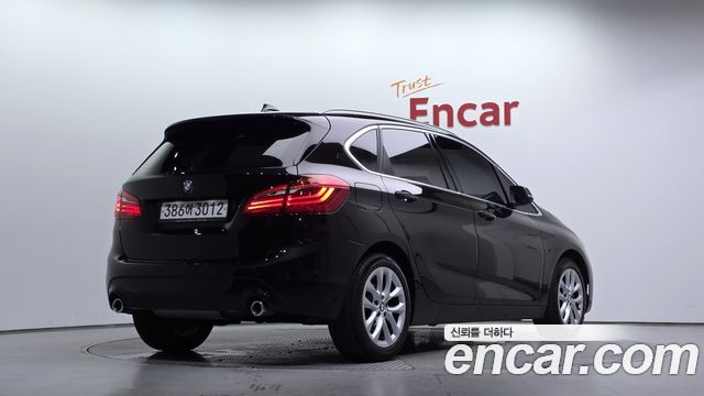 BMW 2-Series Joy