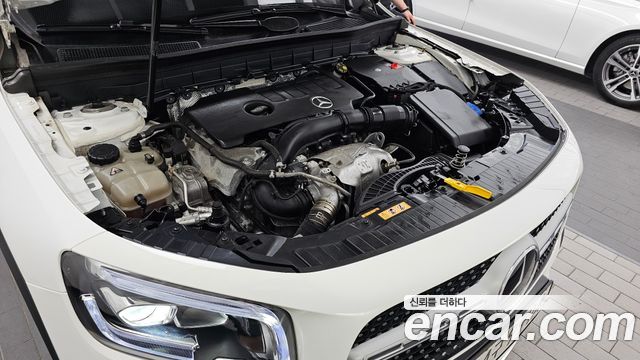 Mercedes-Benz GLB-Class GLB250 4MATIC
