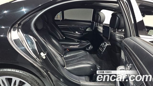Mercedes-Benz S-Class S500L 4MATIC