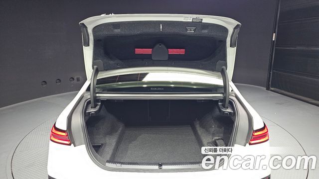 BMW 5-Series 520i Special Edition