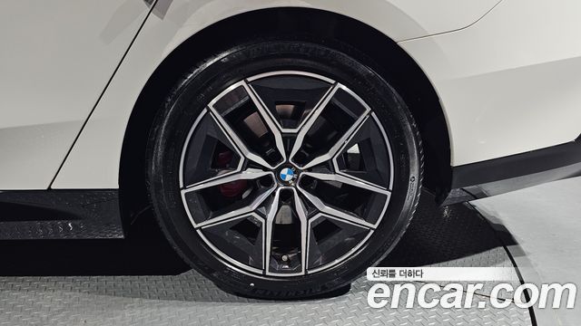 BMW 5-Series 520i Special Edition