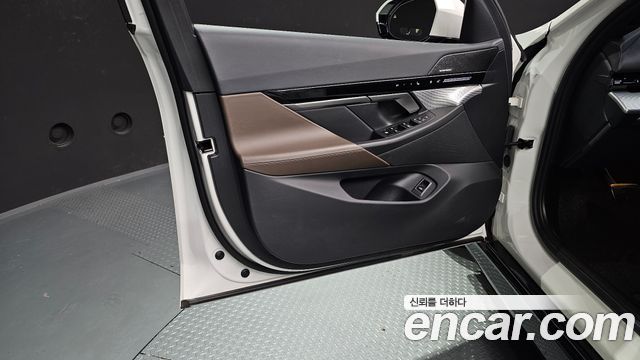 BMW 5-Series 520i Special Edition