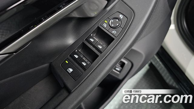 BMW 5-Series 520i Special Edition