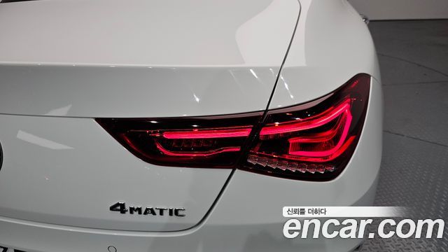 Mercedes-Benz CLA-Class CLA250 4MATIC