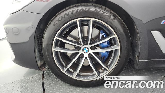 BMW 5-Series 520i M Sport