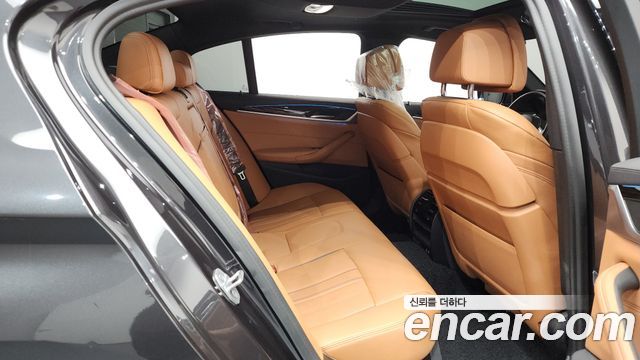 BMW 5-Series 520i M Sport