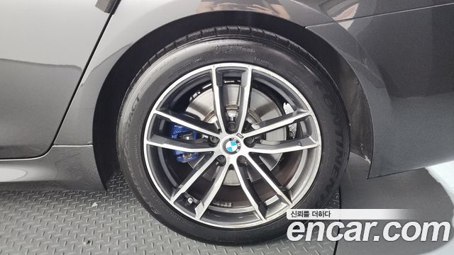 BMW 5-Series 520i M Sport