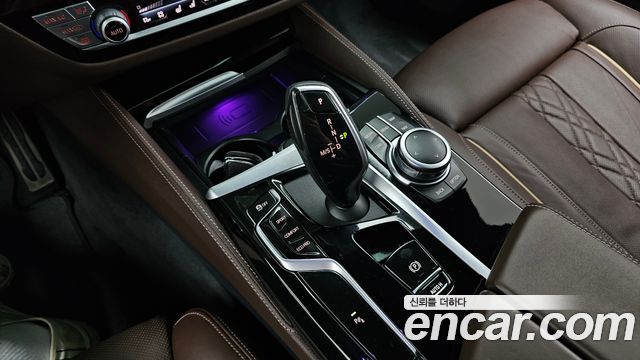 BMW 5-Series 530i M Sport Package