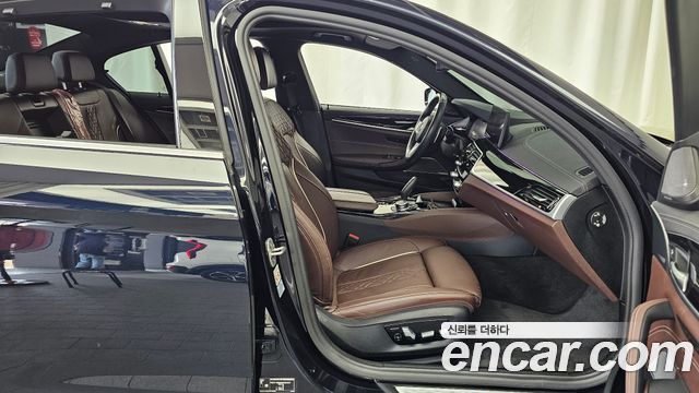 BMW 5-Series 530i M Sport Package
