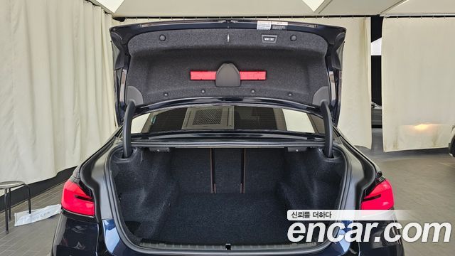 BMW 5-Series 530i M Sport Package