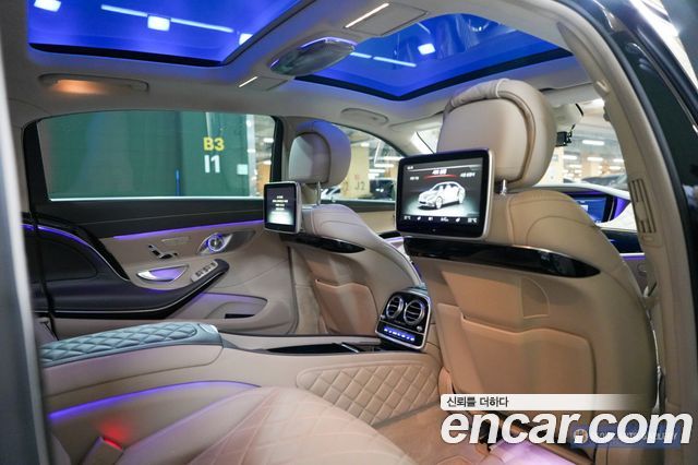 Mercedes-Benz S-Class Maybach S600